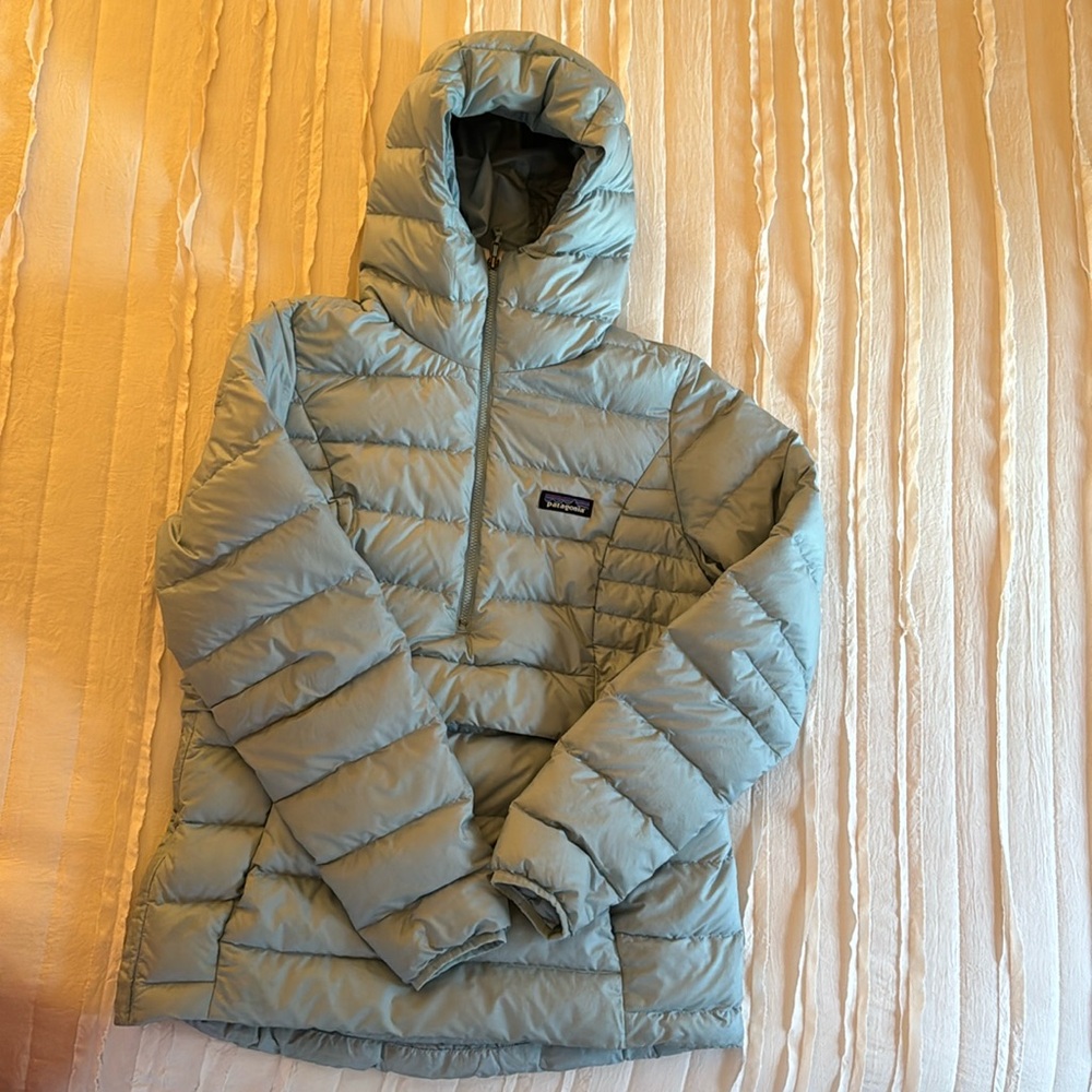 Patagonia Pullover Down Puffy